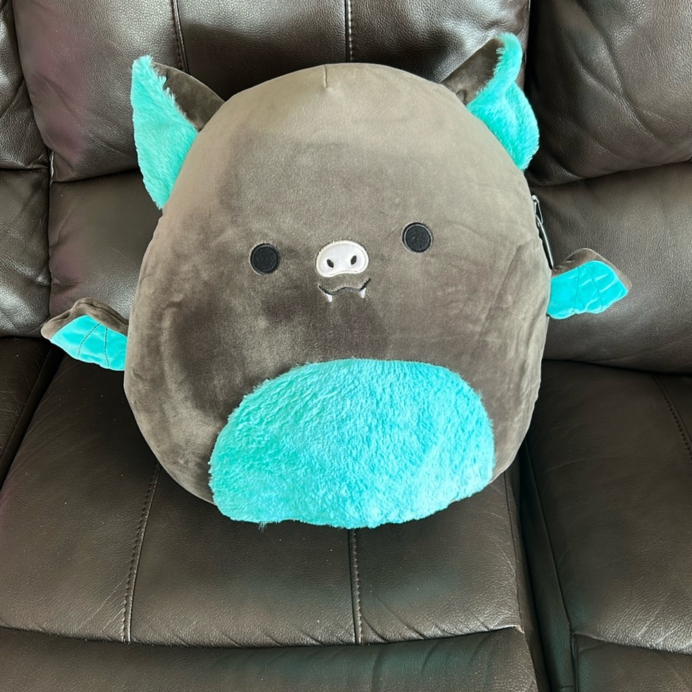 Squishmallows Jumbo 16” Aldous Teal and Black Fruit Bat 🦇